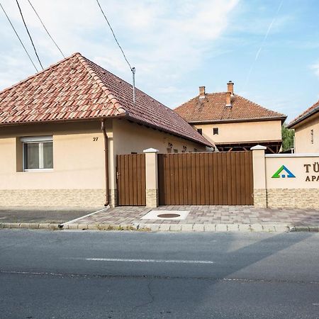 Tuerkiz Apartman Tokaj Exterior photo