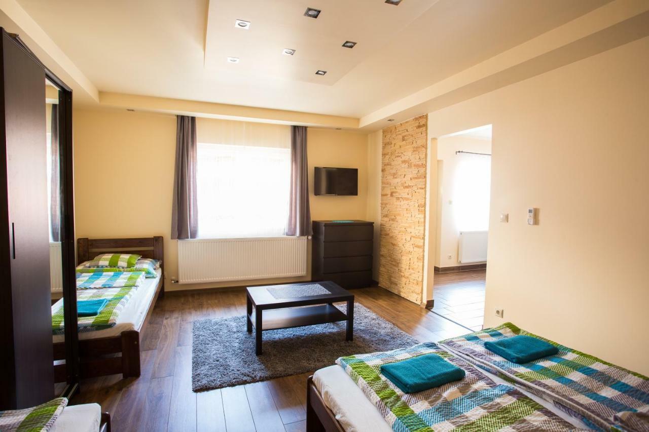 Tuerkiz Apartman Tokaj Exterior photo